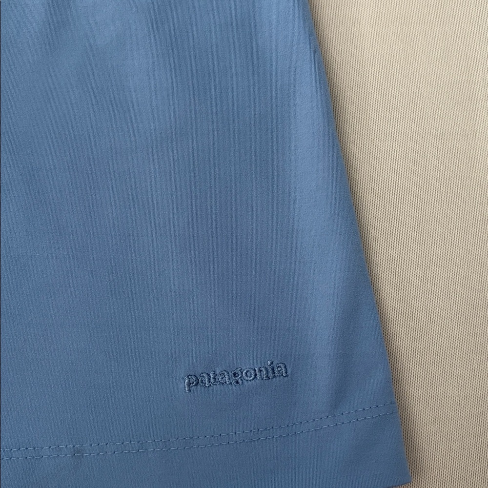 Patagonia Women's Light Blue Top Innerspace Fitness Workout Tank Top size Small - Picture 10 of 13
